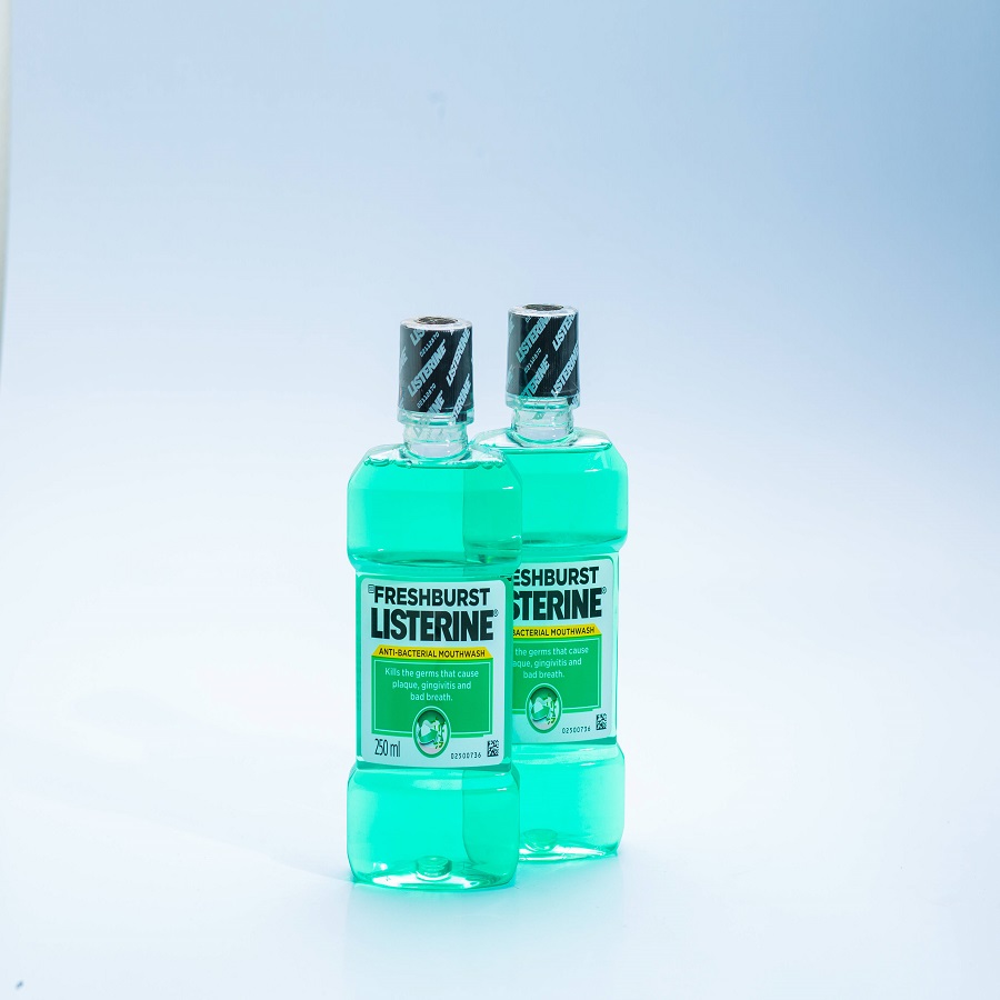 listerine-freshburst-anti-bacterial-mouthwash-250ml